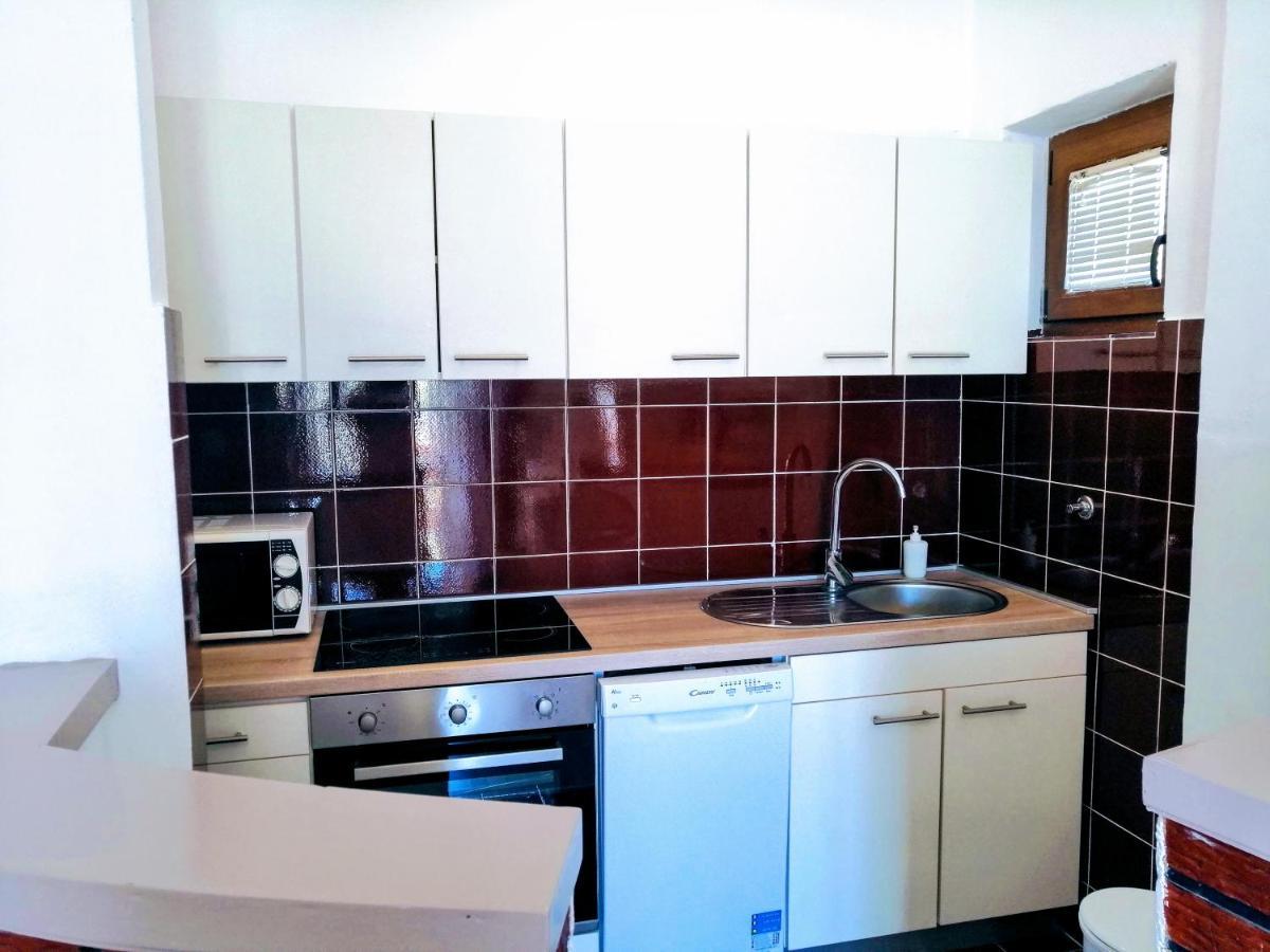 Family Apartments K&M Pag Town Luaran gambar