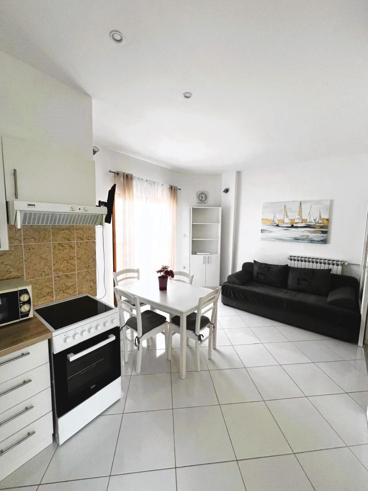 Family Apartments K&M Pag Town Luaran gambar