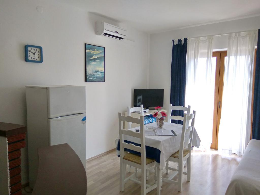 Family Apartments K&M Pag Town Luaran gambar